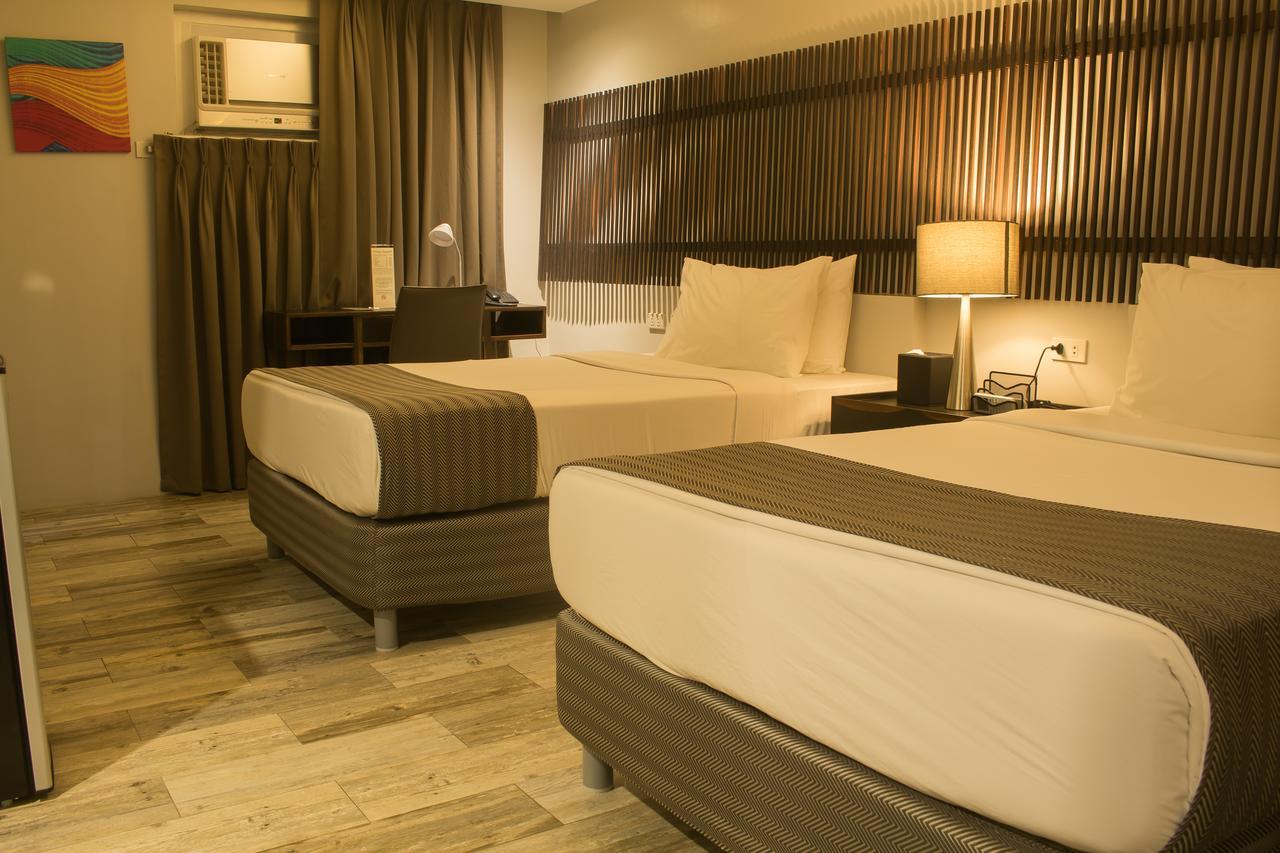 1A Express Hotel Cagayan de Oro Buitenkant foto